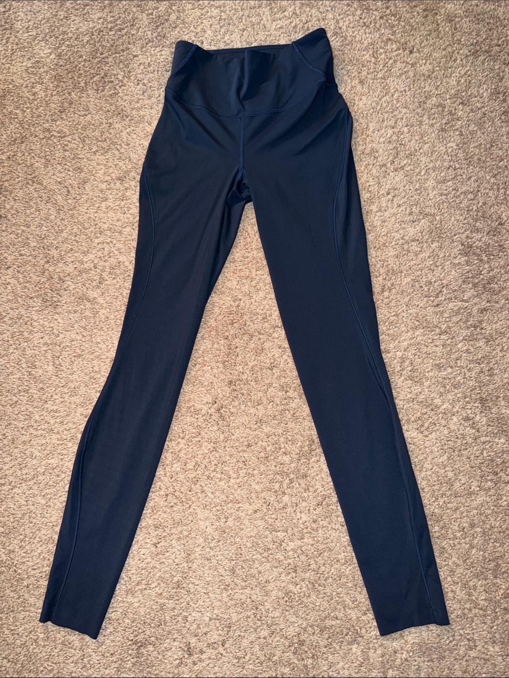 Lululemon Base Pace High-Rise Tight 28" *Nulux - True Navy size 4